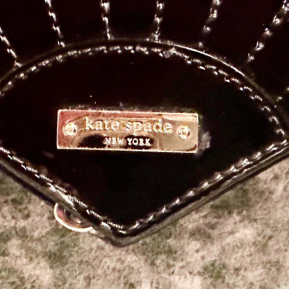 RARE KATE SPADE Hello Tokyo Shanghai Milan Fan Clutch Purse in Patent Leather - Picture 3 of 11